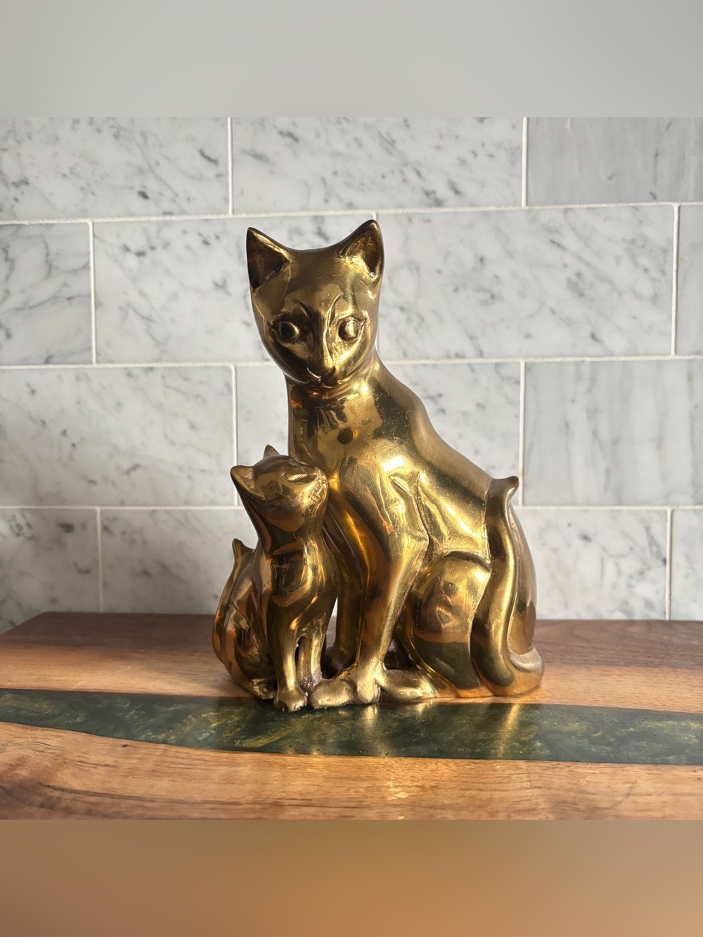 Vintage Mid Century 6.75” Brass Sitting Mama Cat and Kitten Sculpture